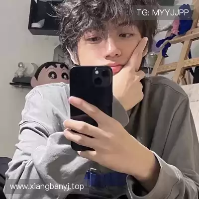 凤万宇